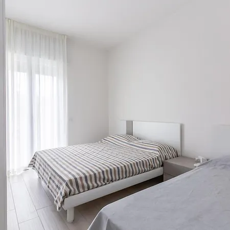 Adele Apartment