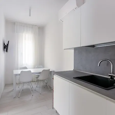 Adele Apartment *
